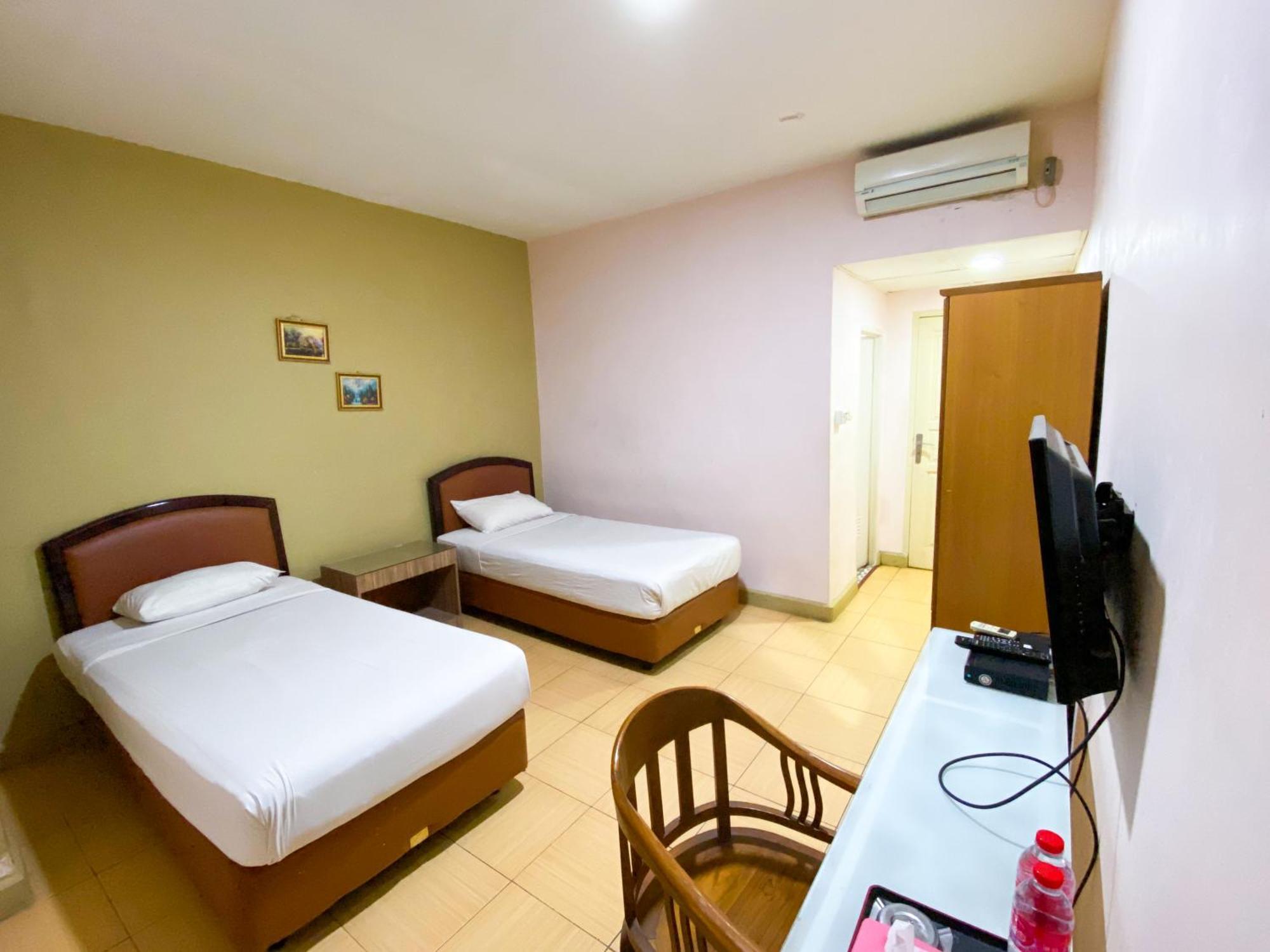 Central City Hotel Perabumulih 외부 사진