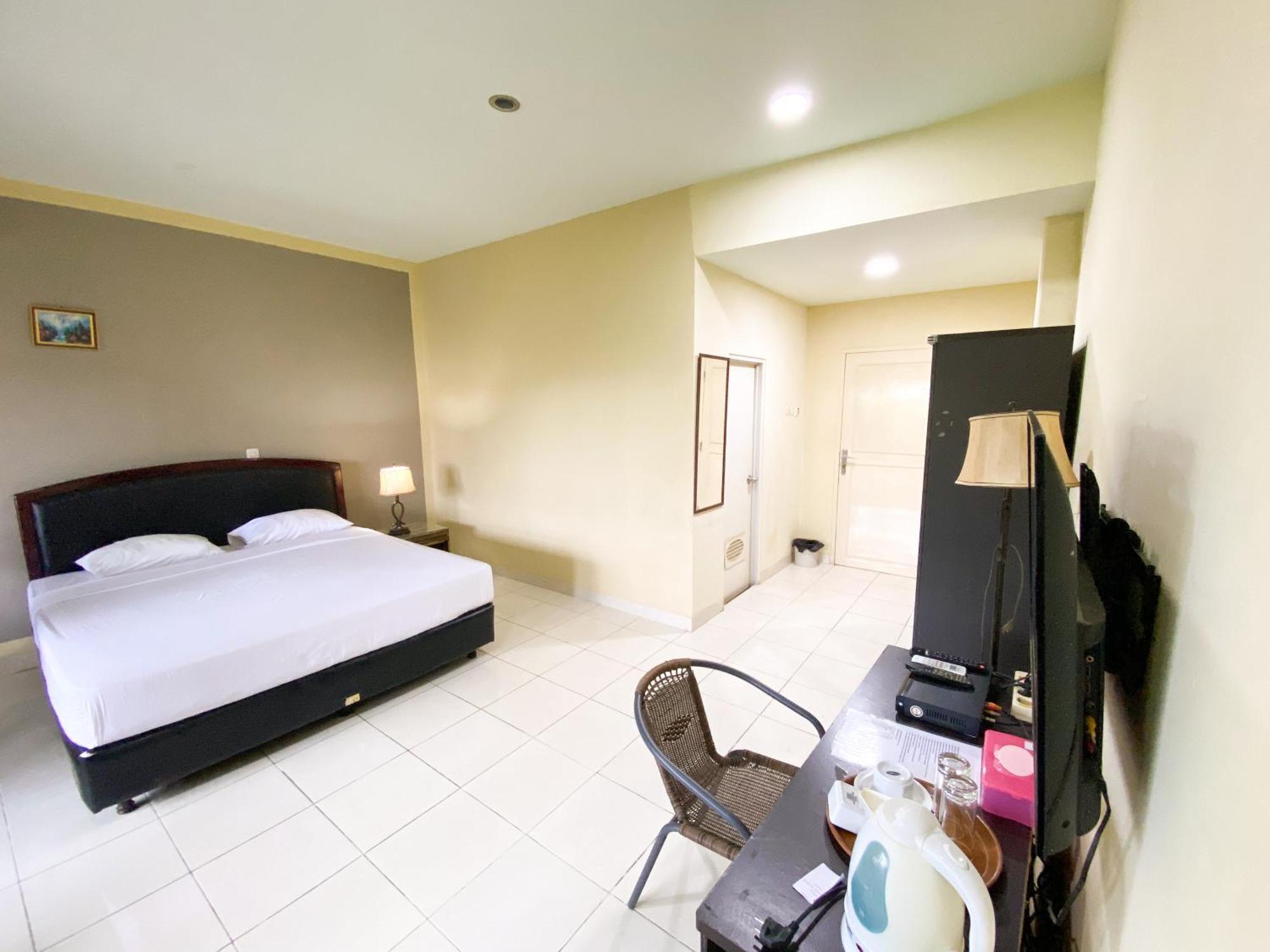 Central City Hotel Perabumulih 외부 사진