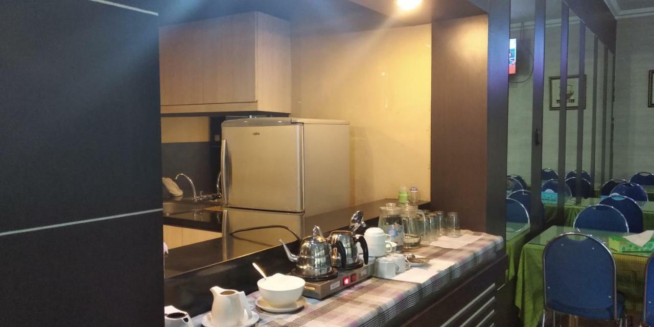 Central City Hotel Perabumulih 외부 사진